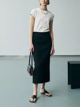 Женская шерстяная юбка средней длины с прямым разрезом и высокой талией в минималистичном стиле