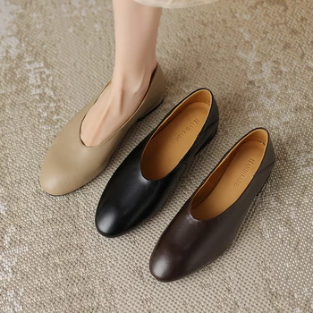 Хэйхайские тонкие туфли 2023, осенние новые простые однотонные туфли для поездок на работу, женские туфли для бабушек на низком каблуке средней длины, с круглым носком