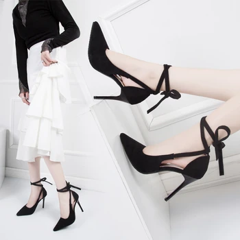Новые сандалии с острым ремешком на щиколотке 2023 Летние женские туфли на высоком каблуке Модные сандалии с острым ремешком